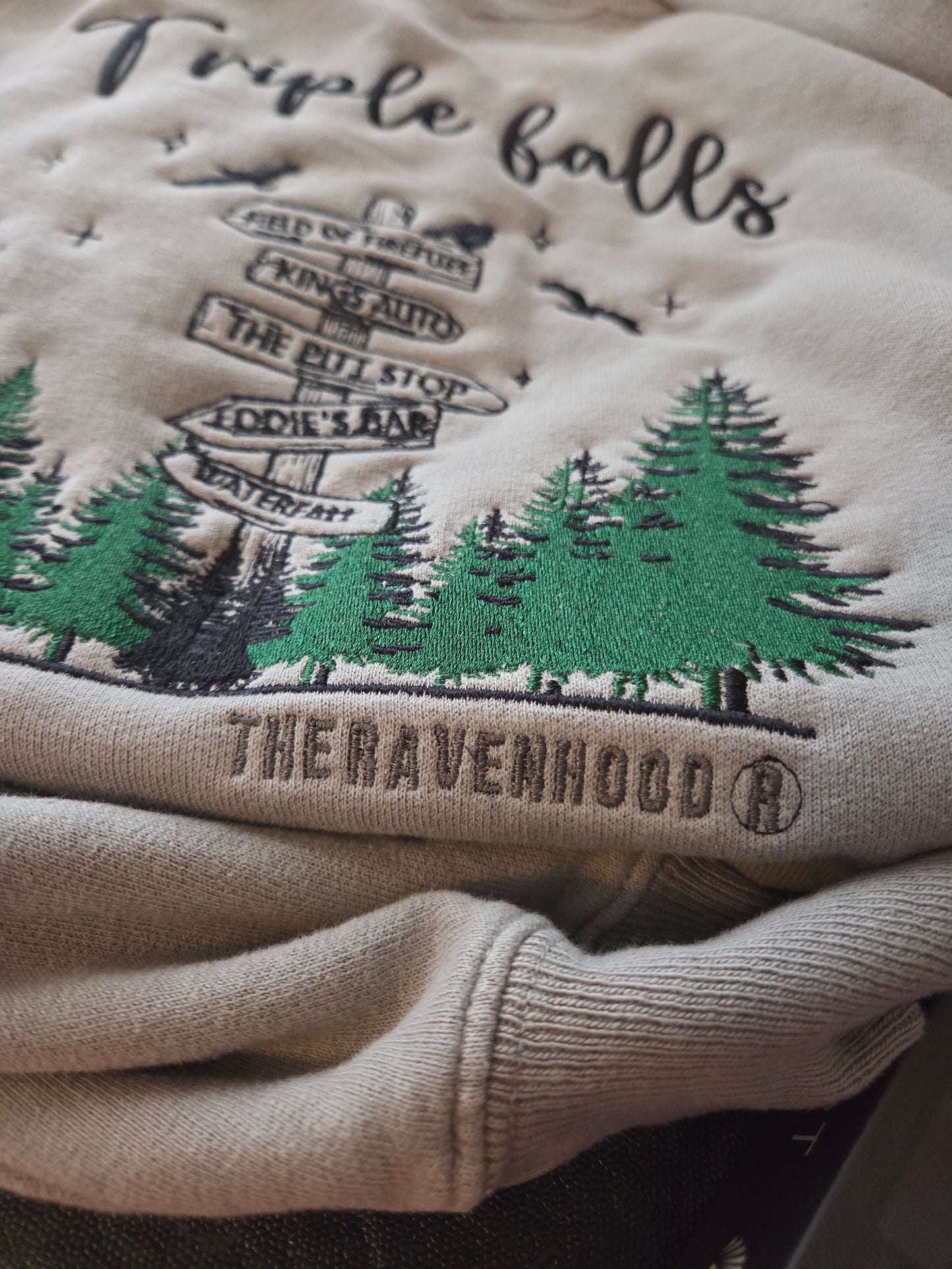 Triple Falls Embroidered Sweatshirt Fairytaleavenue