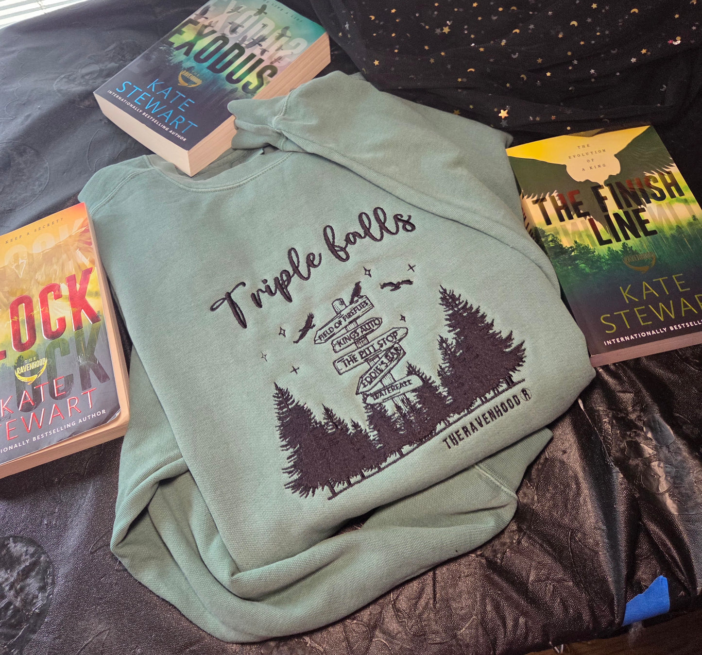 Triple Falls Embroidered Sweatshirt Fairytaleavenue