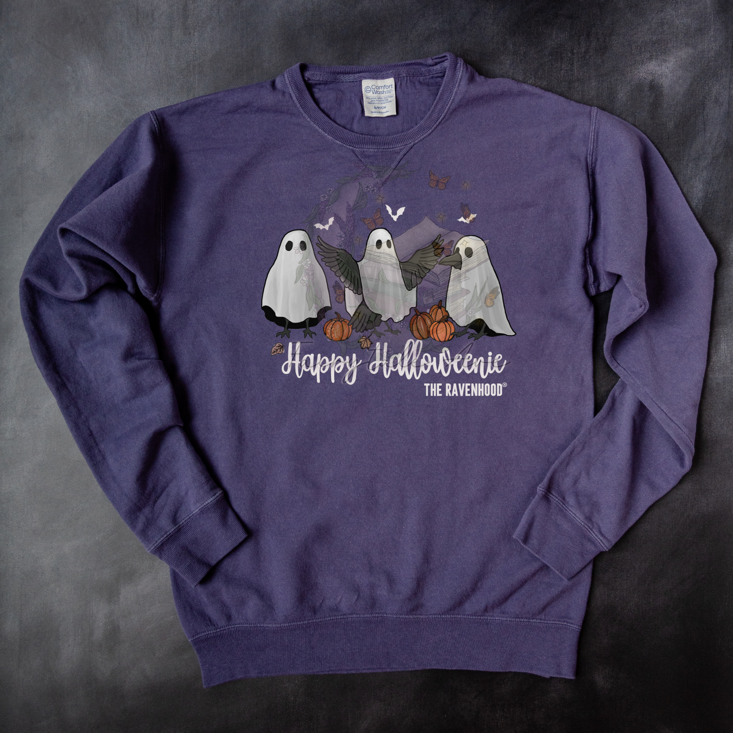 Halloweenie Graphic Sweatshirt Fairytaleavenue