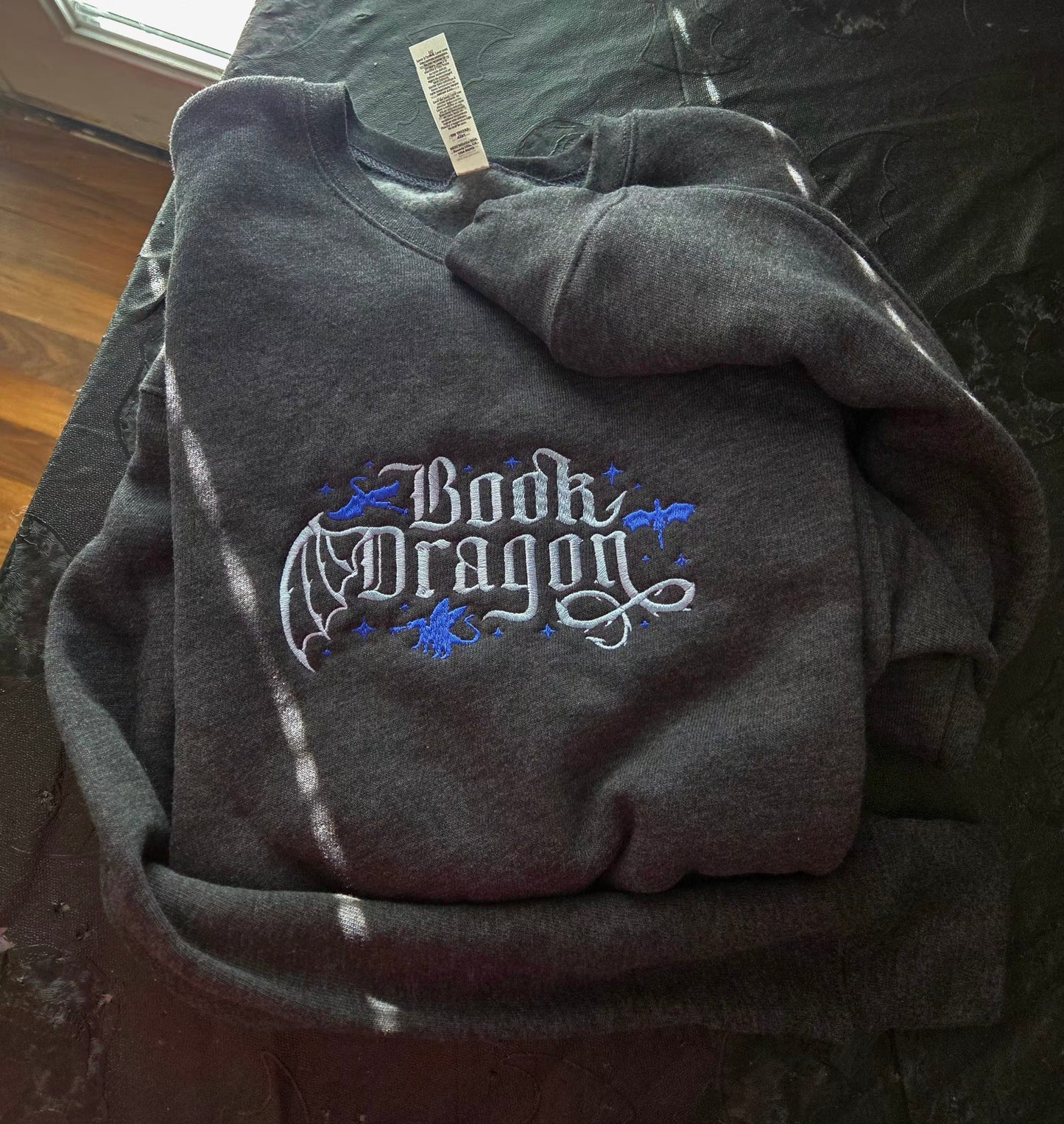 Book Dragon Sweatshirt In Grey Fairytaleavenue