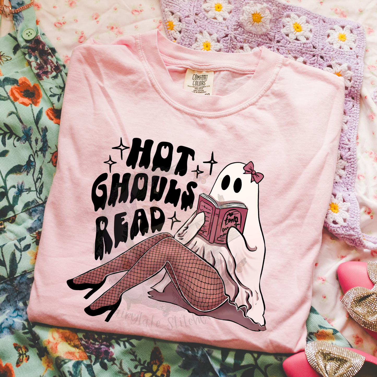 Hot Ghouls Read Graphic Tee Halloween Fairytaleavenue
