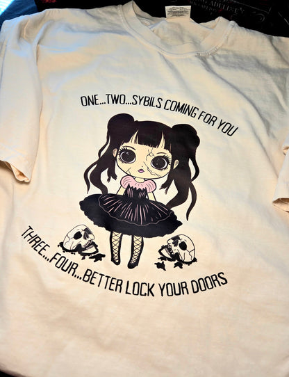 OFFICIALLY LICENSED BY HD CARLTON Satans Affair Sibby Doll Tee Fairytaleavenue
