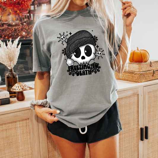 Literally Freezing Skeleton Halloween Tee/Sweatshirt Fairytaleavenue