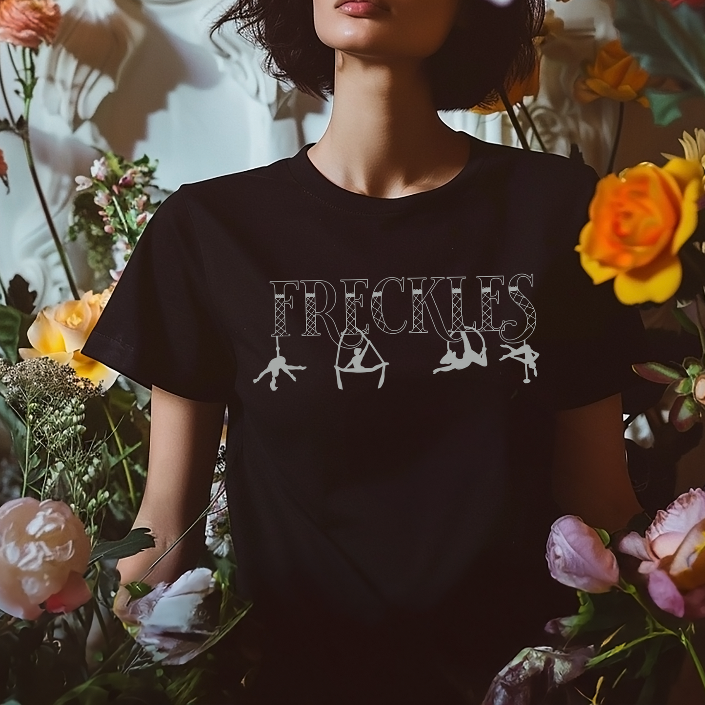 Freckles GRAPHIC Tee/Sweatshirt